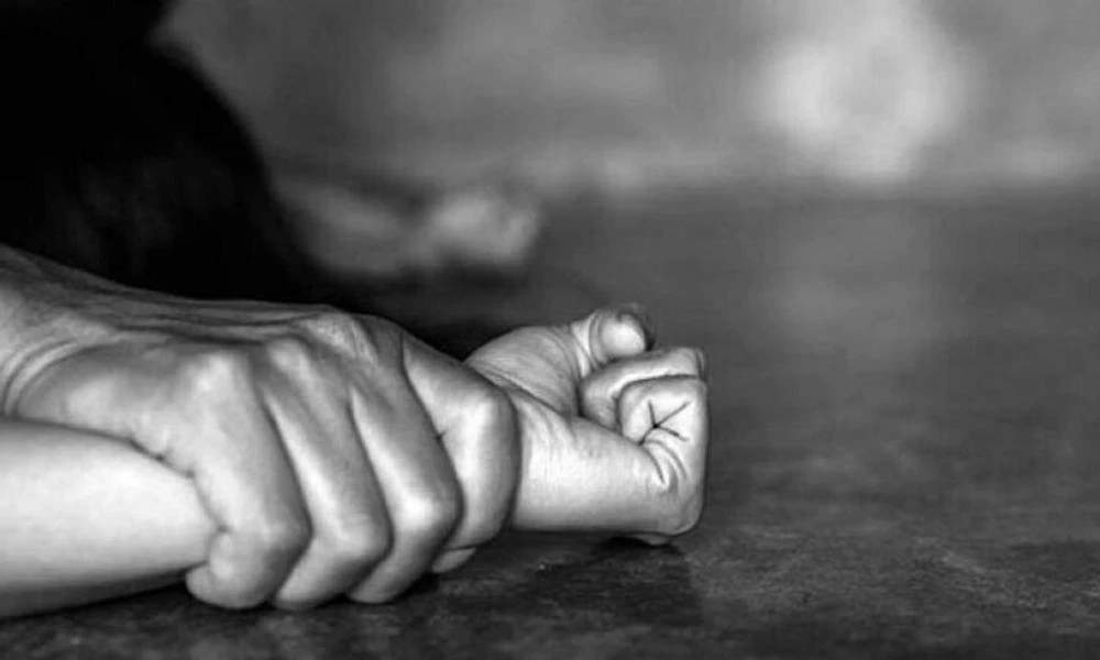 Κρήτη: Συνελήφθη 47χρονος που επιτέθηκε με μπουνιές και κλωτσιές στη σύντροφό του
